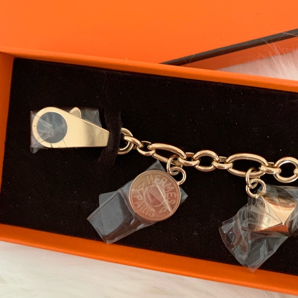 NWT Hermès Gold Olga Keychain/Bag Charm - Picture 2 of 3